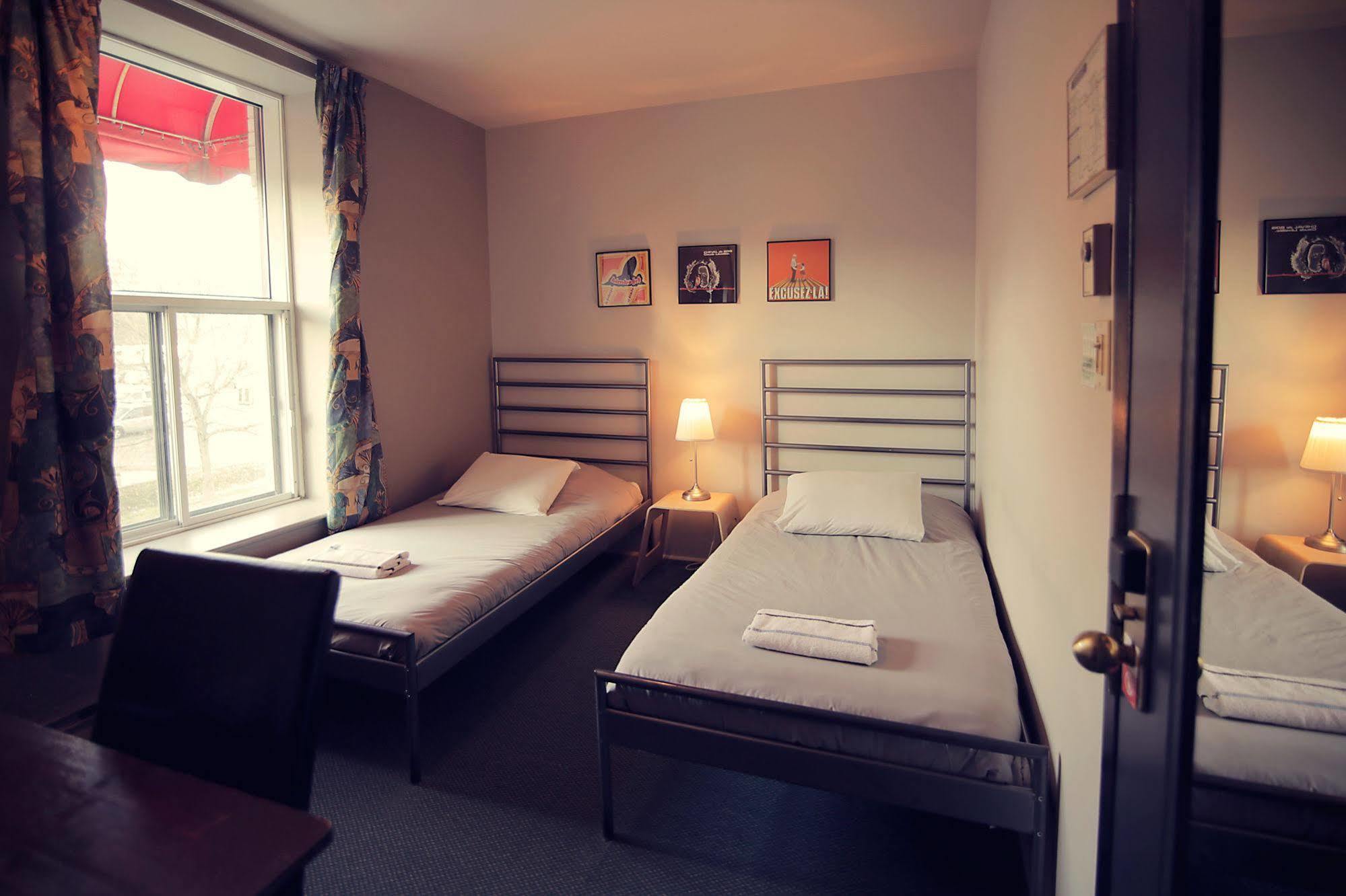 Auberge Saintlo Montreal Hostel Ngoại thất bức ảnh